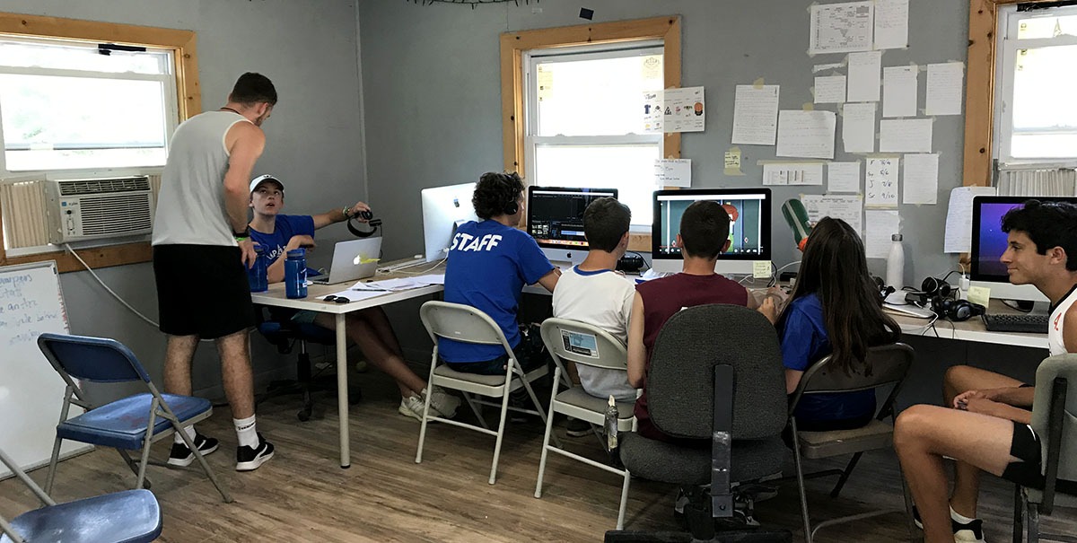 Everything You Need to Know About How to a Camp Counselor